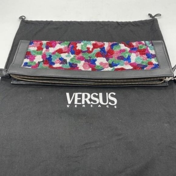 Versus Versace Confetti Envelope Zippered Clutch Bag with dustbag - Picture 3 of 7